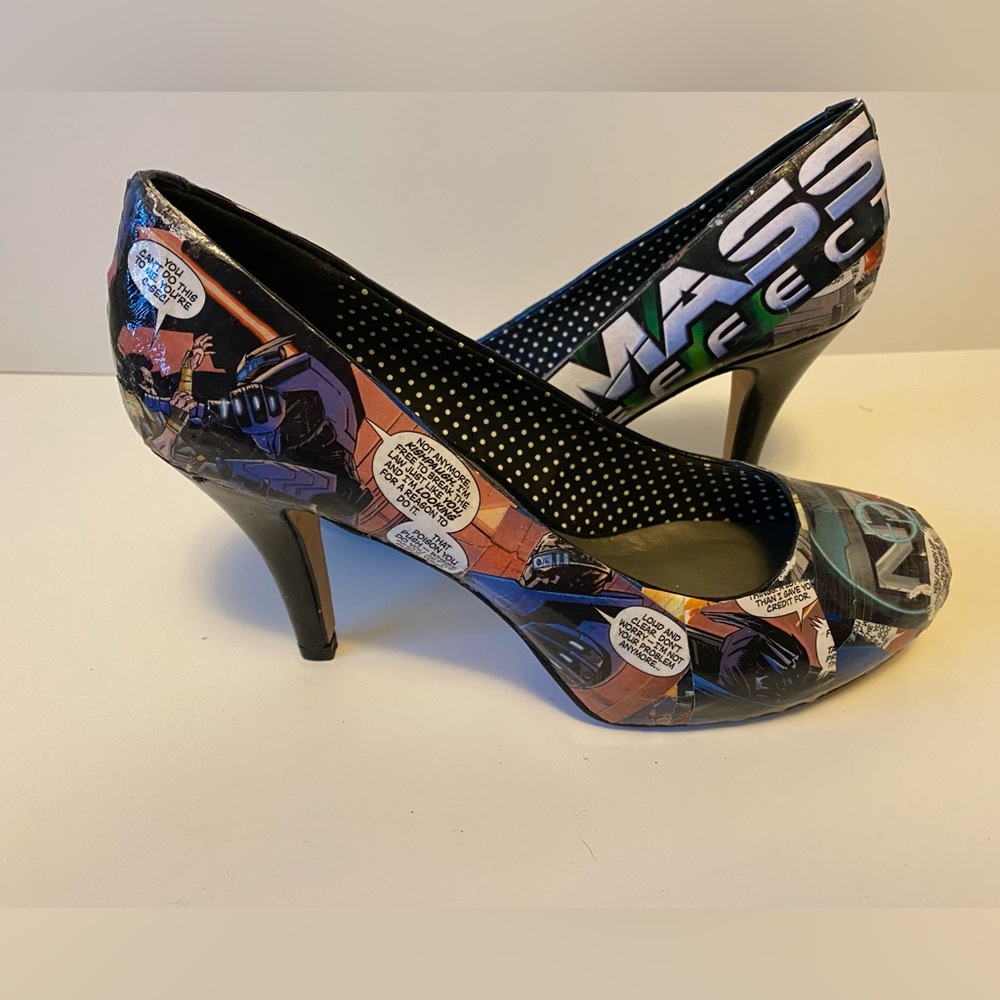 Mass Effect Garrus Vakarian Heels Size 7.5
